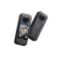 Insta360 X4 Air Starter Bundle akční kamera, Černá, 8K / 30fps, 4K/ až 60fps, 6osý gyroskop, 360°, Active HDR, vodotěsná